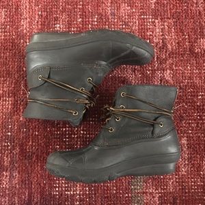 Sperry rubber and leather duck boots